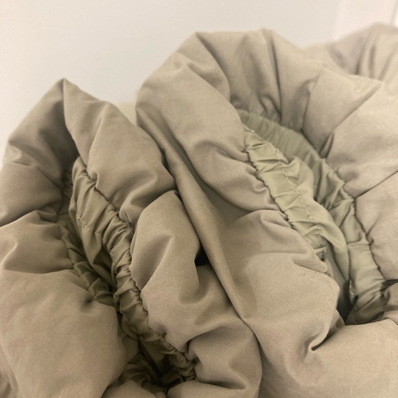 Wilfred Cloud Puff - Picture 6 of 6